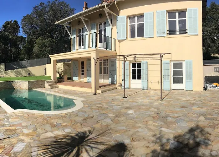 Villa Sm26 19 Maxime Avec Piscine Aperçu Proche Centre Sainte-Maxime