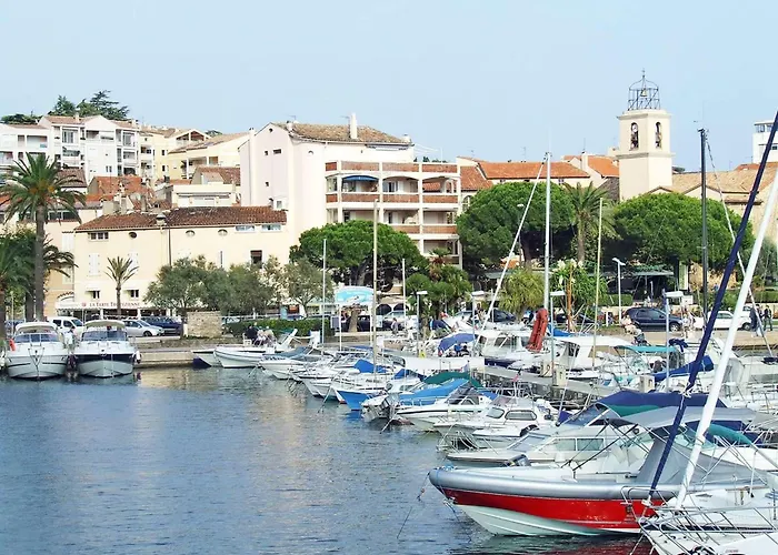 Sm26 19 Maxime Avec Piscine Apercu Proche Centre * Sainte-Maxime